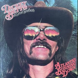 Dickey Betts & Great Southern - Atlanta's Burning Down